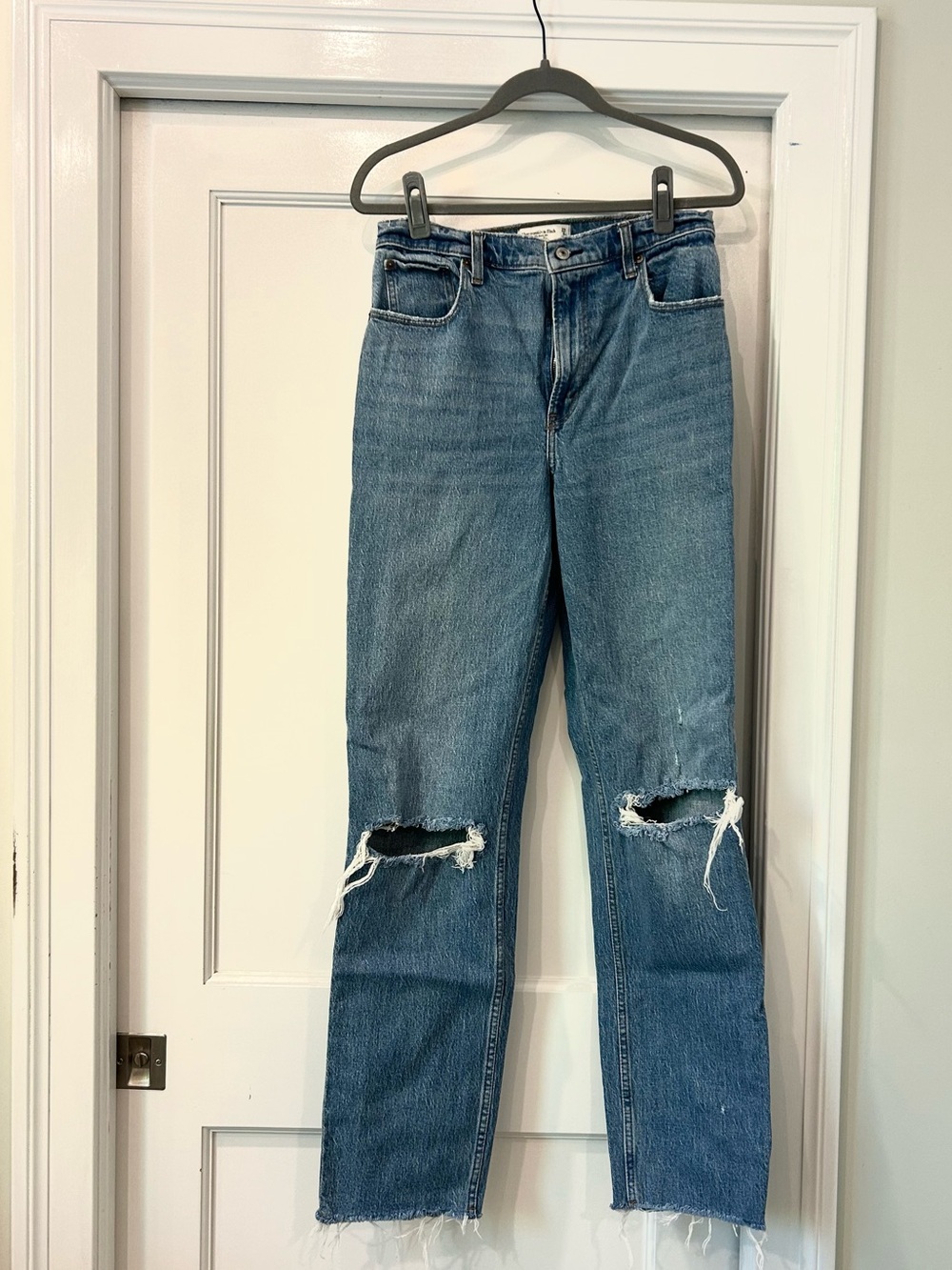 Abercrombie & Fitch Distressed Straight-Leg Blue Jeans